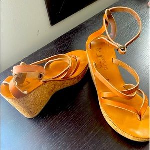 St Tropez wedge tan colour